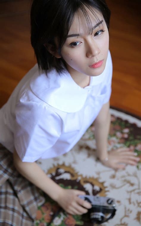 翟晓川今天参加阅兵仪式戴北京青年榜样奖章和首钢劳动模范奖章